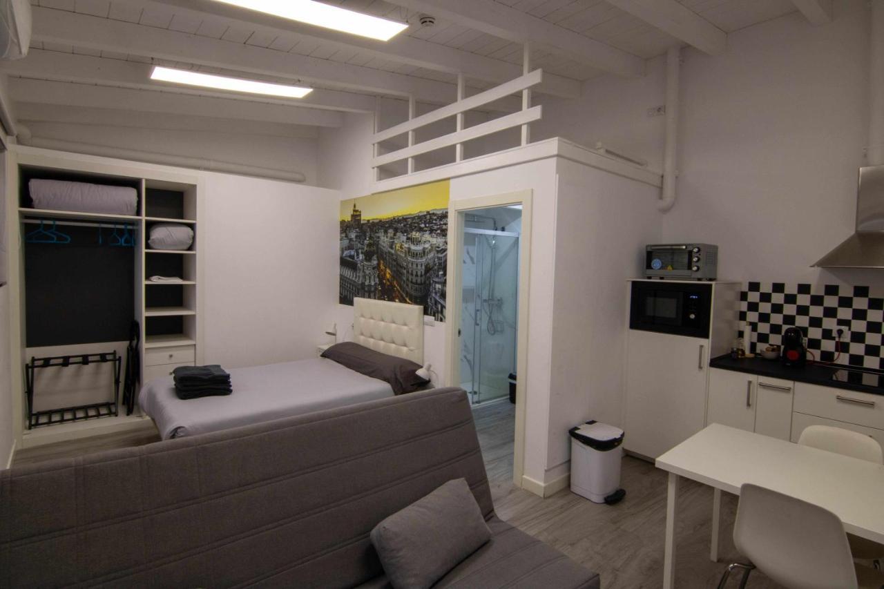 Loft Madrid Appartement León Buitenkant foto